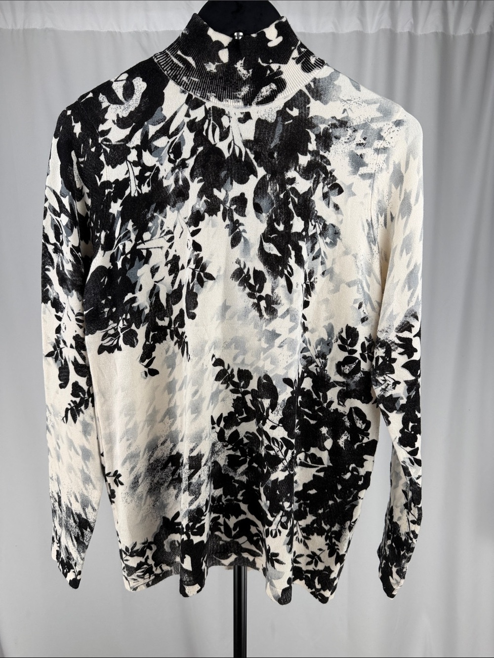 Chico's Black & White Floral Turtleneck Sweater